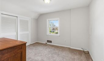 81 Sprague Ave, East Providence, RI 02915