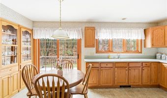 113 Log Rd, North Smithfield, RI 02830