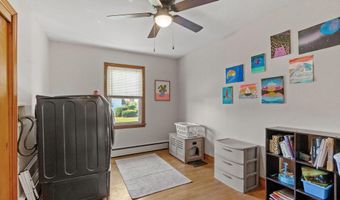 42 Edson St, Amsterdam, NY 12010