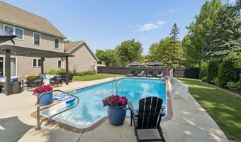 4232 N TERRAVIEW Dr, Appleton, WI 54913