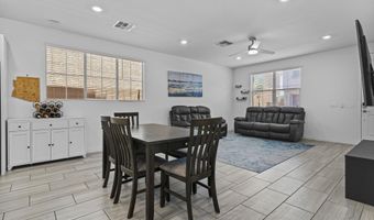 1092 E NEWLAND Dr, Chandler, AZ 85286