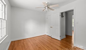 3520 Rea Rd, Charlotte, NC 28226