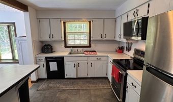 190 Pillsbury Rd, Ashby, MA 01431