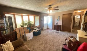 632 N Oak St, Ainsworth, NE 69210