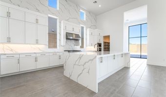 10904 Vista Altura Ave, Las Vegas, NV 89135