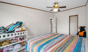 197 Old Homestead Rd, Big Sandy, TN 38221
