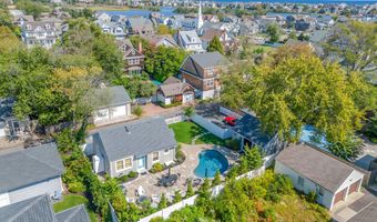 141 Maple Dr, Bay Head, NJ 08742