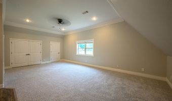100 Plantation Ln, Batesville, AR 72501