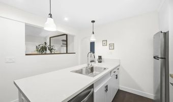 13788 Ruette Le Parc D, Del Mar, CA 92014