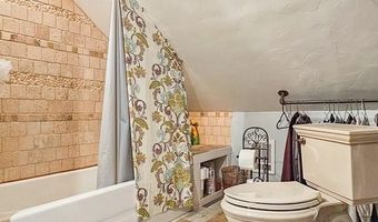 210 E Salmon Ave, Arco, ID 83213