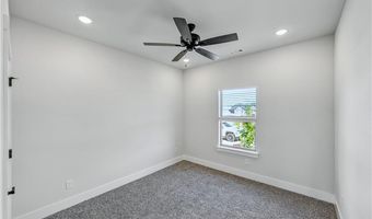 6807 SW Basswood Ave, Bentonville, AR 72712