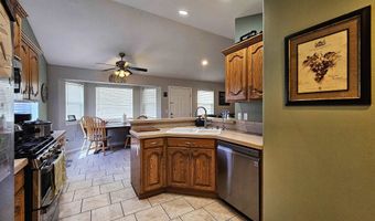 934 Margaret St, Chubbuck, ID 83202