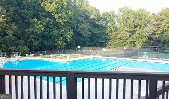 4024 IVA Ln, Annandale, VA 22003
