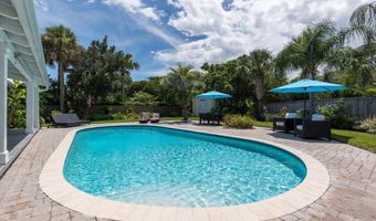 1420 E COAST Dr, Atlantic Beach, FL 32233