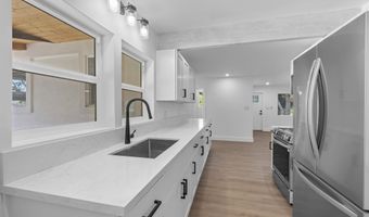 2055 Kanoe St A, Kihei, HI 96753