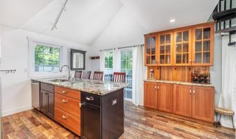 222 Alturas Rd, Alloway, NJ 07422