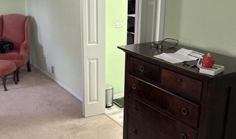 1730 Tanglewood Dr, Algonquin, IL 60102