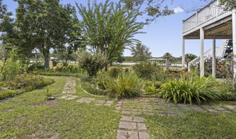 1099 Campbell Dr, Biloxi, MS 39532