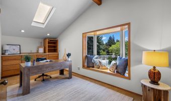 19572 Apache Rd, Bend, OR 97702