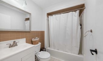 23 51ST St 1, Bayonne, NJ 07002