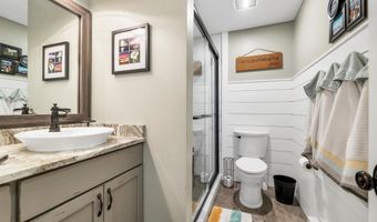 13 S Face Rd B, Alexandria, NH 03222