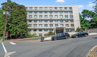1730 ARLINGTON Blvd 4, Arlington, VA 22209