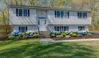 136 Hope Hill Ter, Cranston, RI 02921