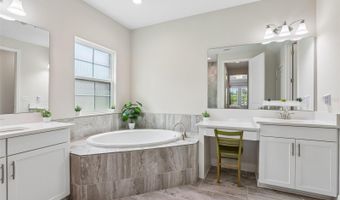 6092 HIDDEN BRANCH Dr, Apollo Beach, FL 33572