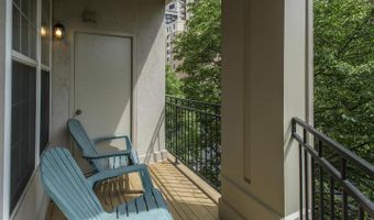 1320 N WAYNE St N 307, Arlington, VA 22201