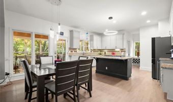 4020 Walnut Creek Trl, Alpharetta, GA 30005