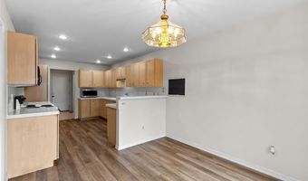 1700 Highview Circle Ct, Ballwin, MO 63021
