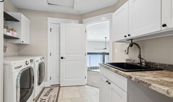 9174 207th Ave, Anamosa, IA 52205