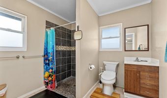 396 Kahiki St, Kahului, HI 96732
