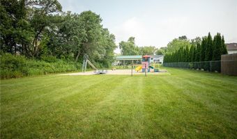 2008 Lakepark Ave, Alexandria, MN 56308