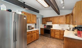 812 W Ctr, Alma, MI 48880