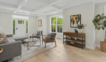 2902 VISTA St NE, Washington, DC 20018