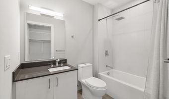 88 V St SW 104, Washington, DC 20024