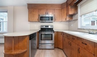 255 Farmington Ave, Cranston, RI 02920