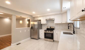 690 Collingwood Ave, Columbus, OH 43213