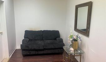 9 Maplewood Ave, Bloomfield, CT 06002