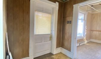 237 MILL St, Algoma, WI 54201