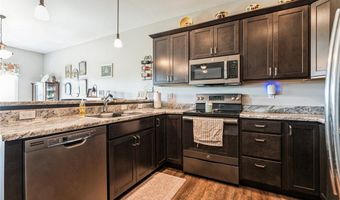 1611 Breca Ridge Dr 4, Anamosa, IA 52205