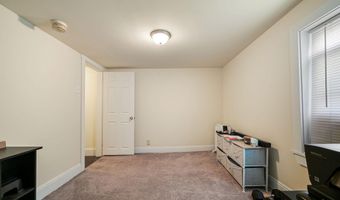 17 N KIRKWOOD St, Dover, DE 19904