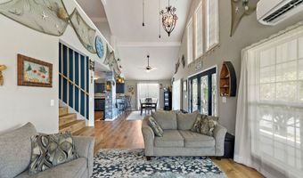 5015 1st Ave, Bay St. Louis, MS 39520