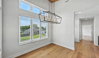 6 Francis Dr, Bella Vista, AR 72715