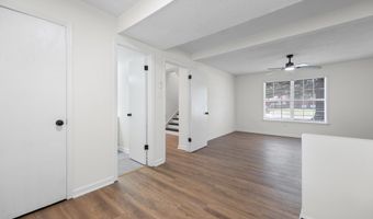 6806 CANNA Hl, Bartlett, TN 38135