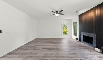 9418 Arborview Ct, Charlotte, NC 28269