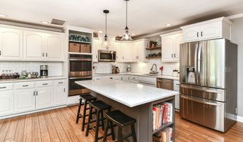 3840 W 38th St, Anderson, IN 46011