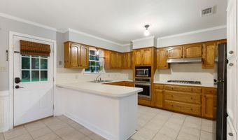 1813 W Marsden Pl, Baton Rouge, LA 70816