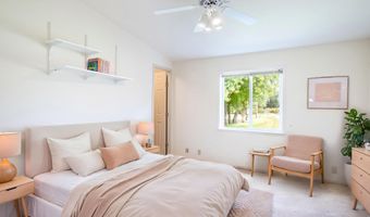 17055 Palm Ave, Anderson, CA 96007
